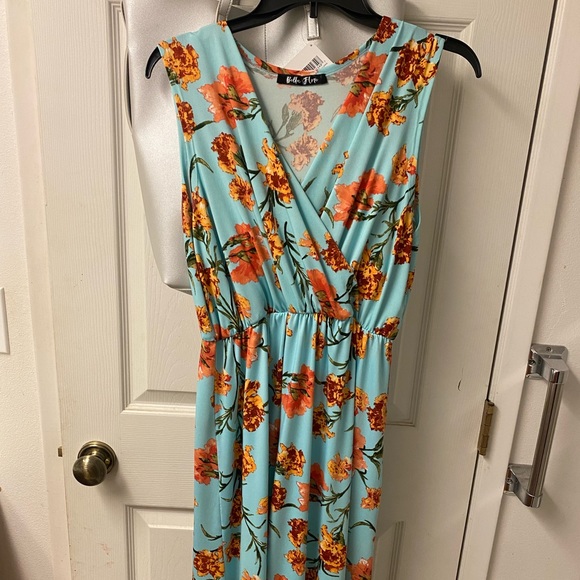 Cute maxi dress - Picture 2 of 2